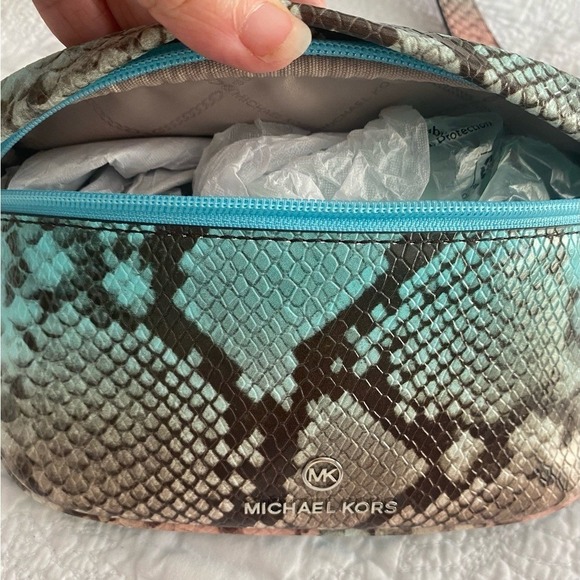 Michael Kors crossbody sling purse NWT Exotic Leather Ocean Blue Multi MSRP $328 - Picture 6 of 9